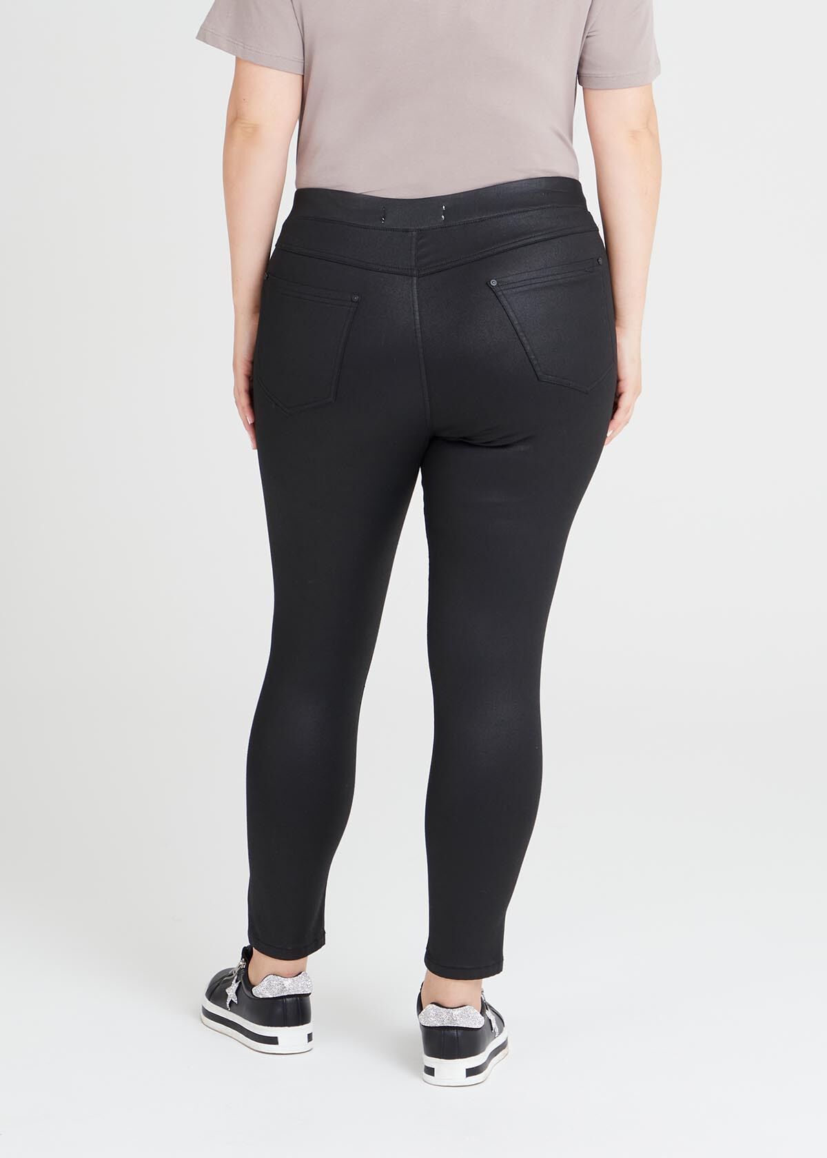 Womens plus size pull on skinny jeans top