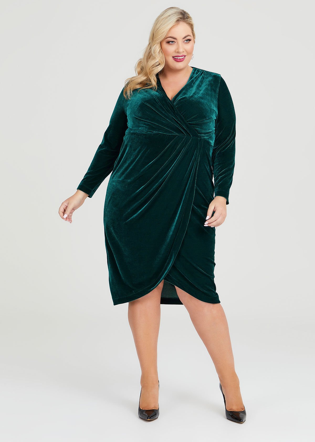 Shop Plus Size Plush Velvet Cocktail Dress in Green Taking Shape AU