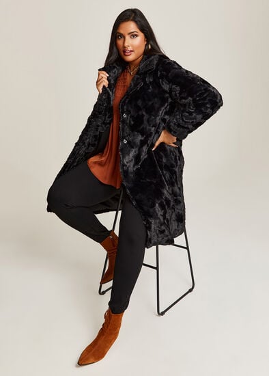 Plus Size Faux Fur Willow Coat