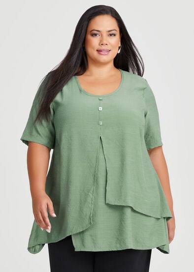 Plus Size Crinkle Button Short Sleeve Top