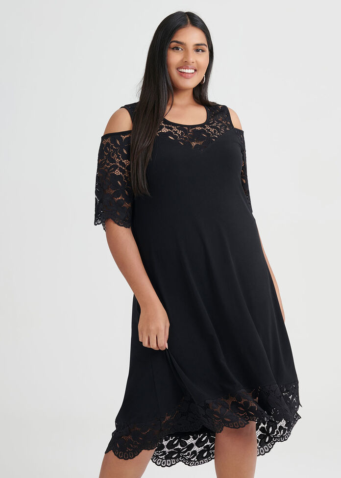 Shop Plus Size Daydream Dress in Black | Sizes 12-30 | Taking Shape AU