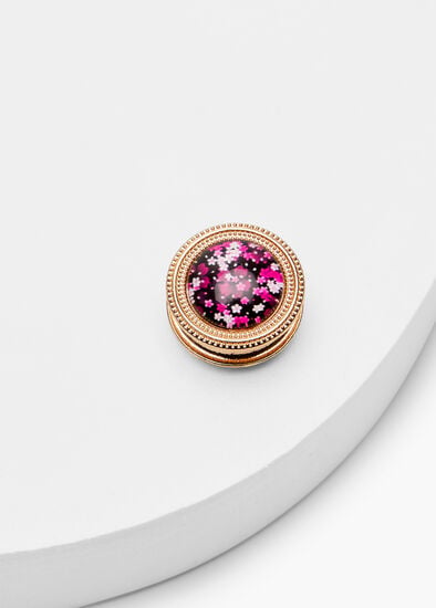 Wonder Clothes Magnet Brooch