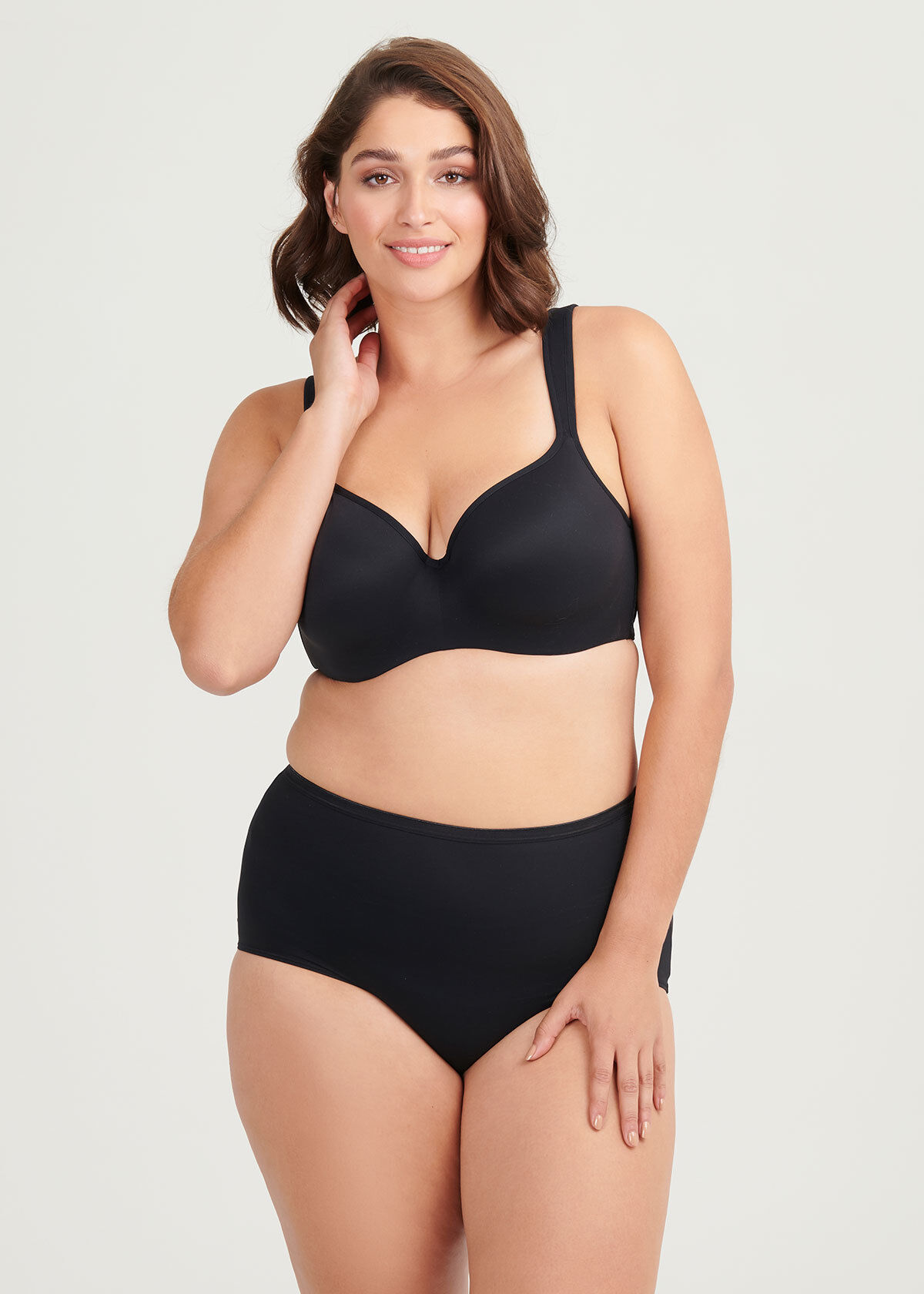 Shop Plus Size Soft Contour T shirt Bra in Black Taking Shape AU
