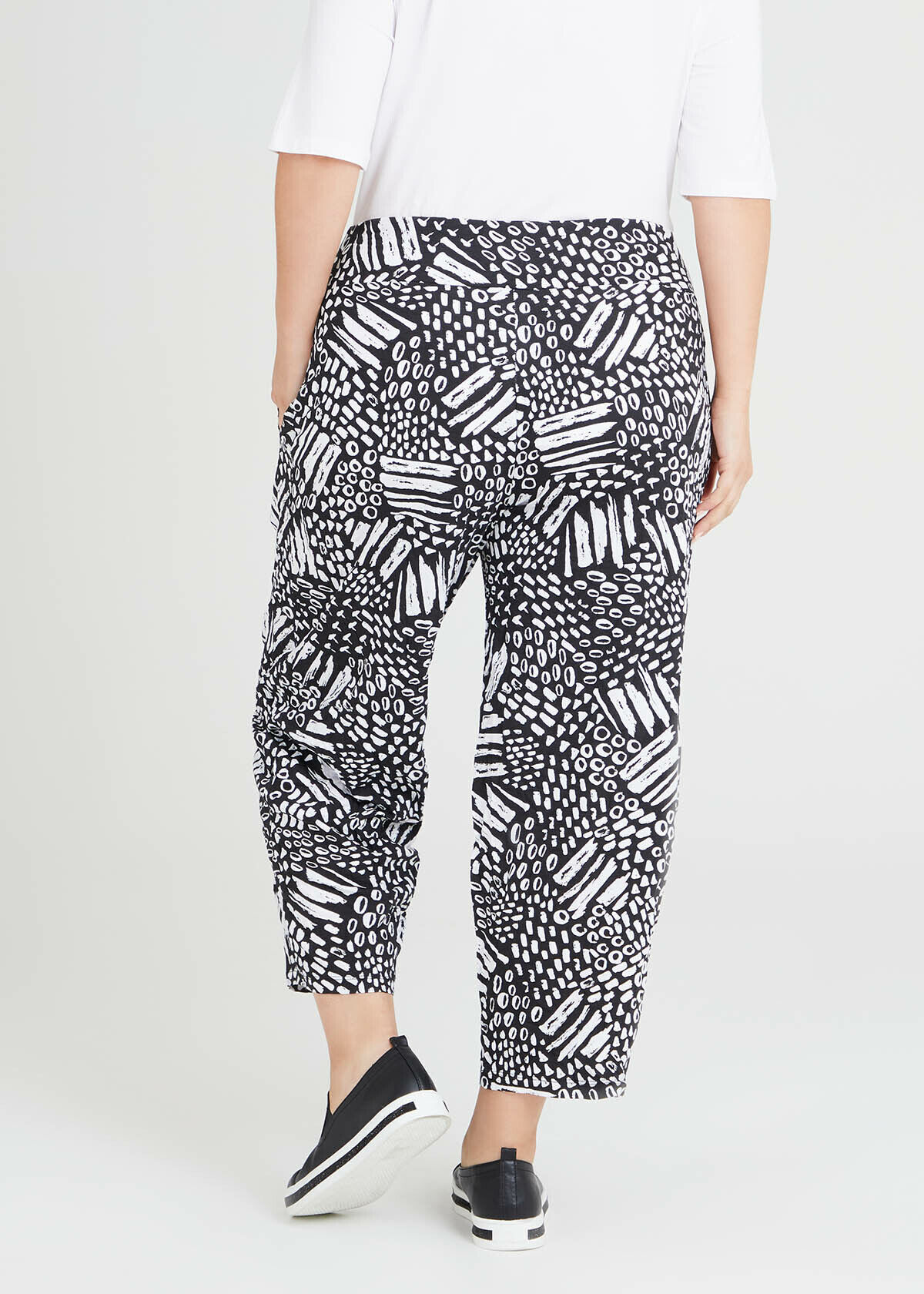 Shop Bamboo Monochromatic Crop Pant in 