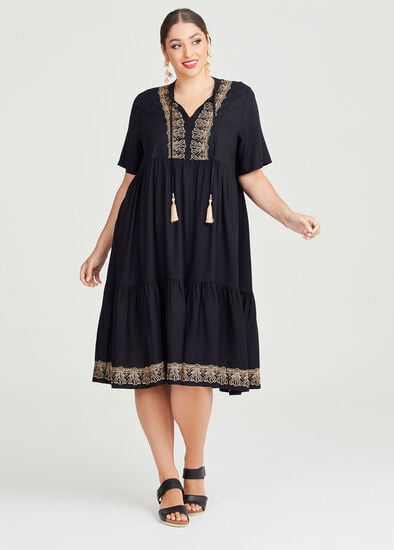 Plus Size Natural Glam Embroidery Dress