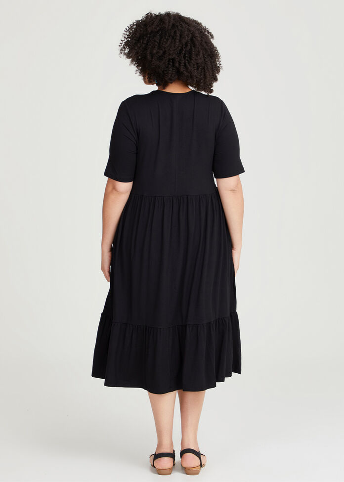 Shop Plus Size Natural Lani Dress in Black | Sizes 12-30 | Taking Shape NZ