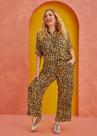 Plus Size Natural Animal Print Pant