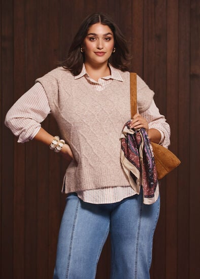 Plus Size Cable Knit V-neck Vest