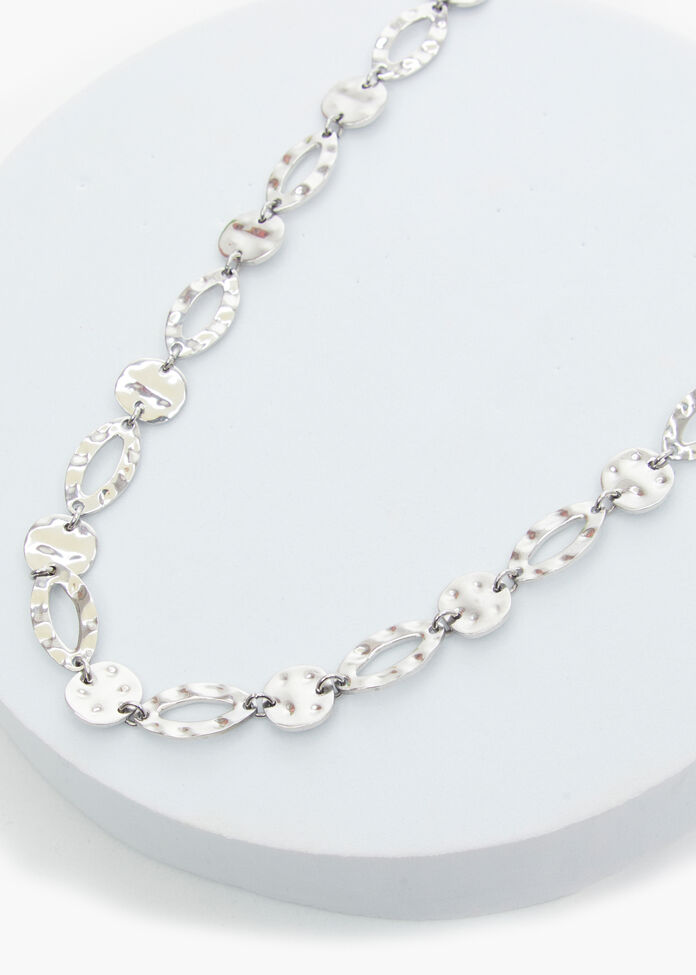 Shop Premium Chain Detail Necklace in Silver | Accessories | Taking ...
