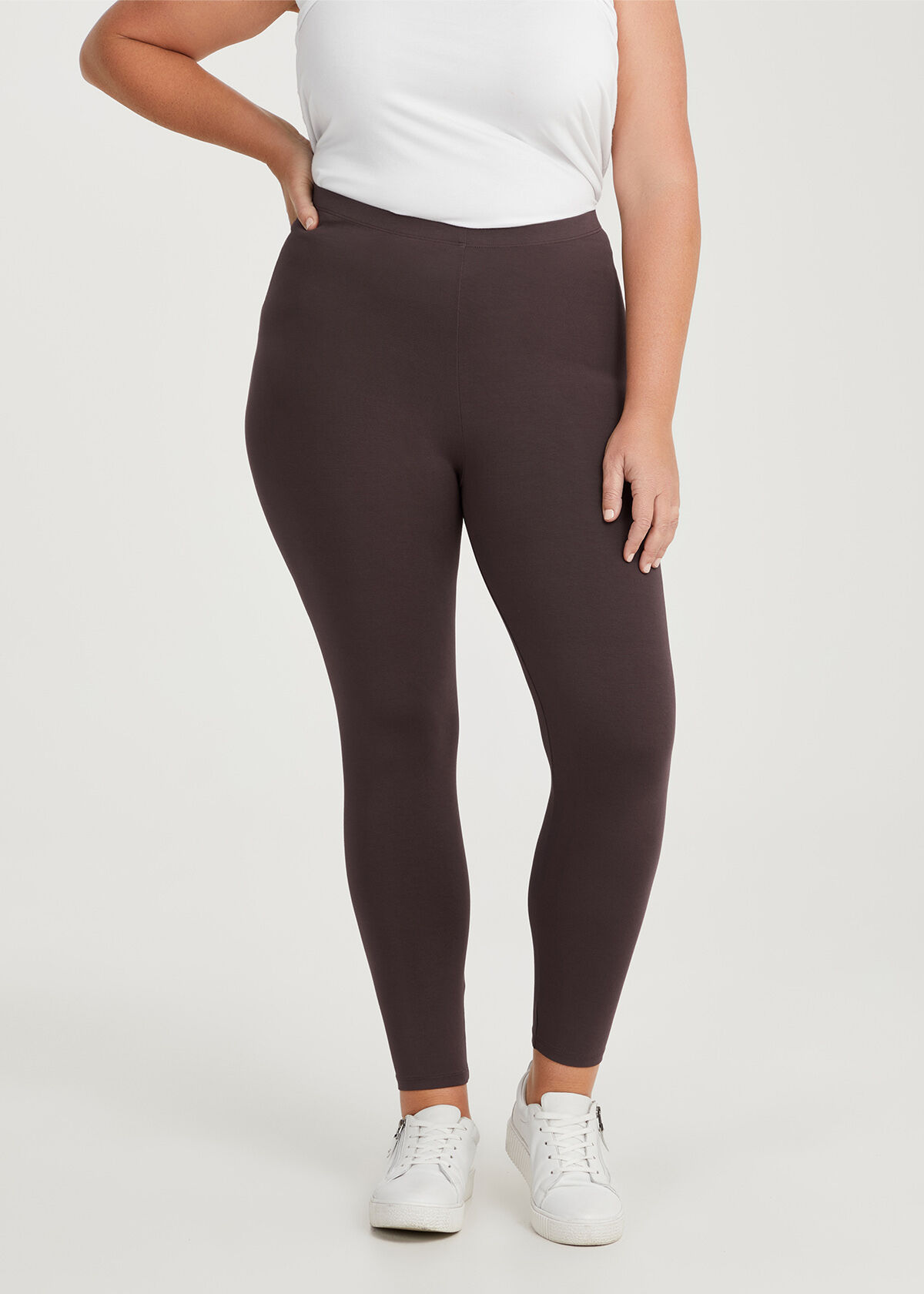 Plus Size Bamboo Breezy 7/8 Legging in Brown | Taking Shape NZ