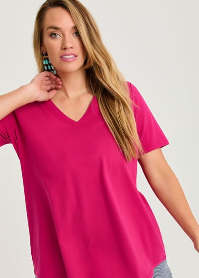 Plus Size Good Earth Australian Cotton V-neck T-shirt