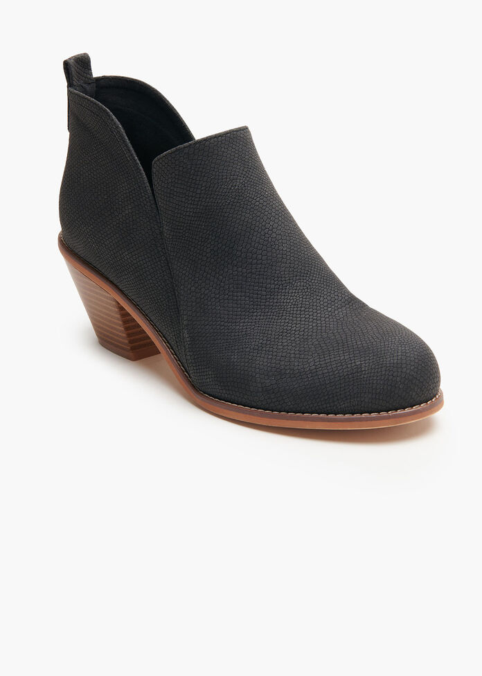 Shop Glitz & Glam Boot | Comfortable Shoes | Taking Shape AU
