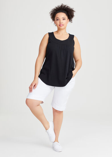 Plus Size Editorial Everyday Short