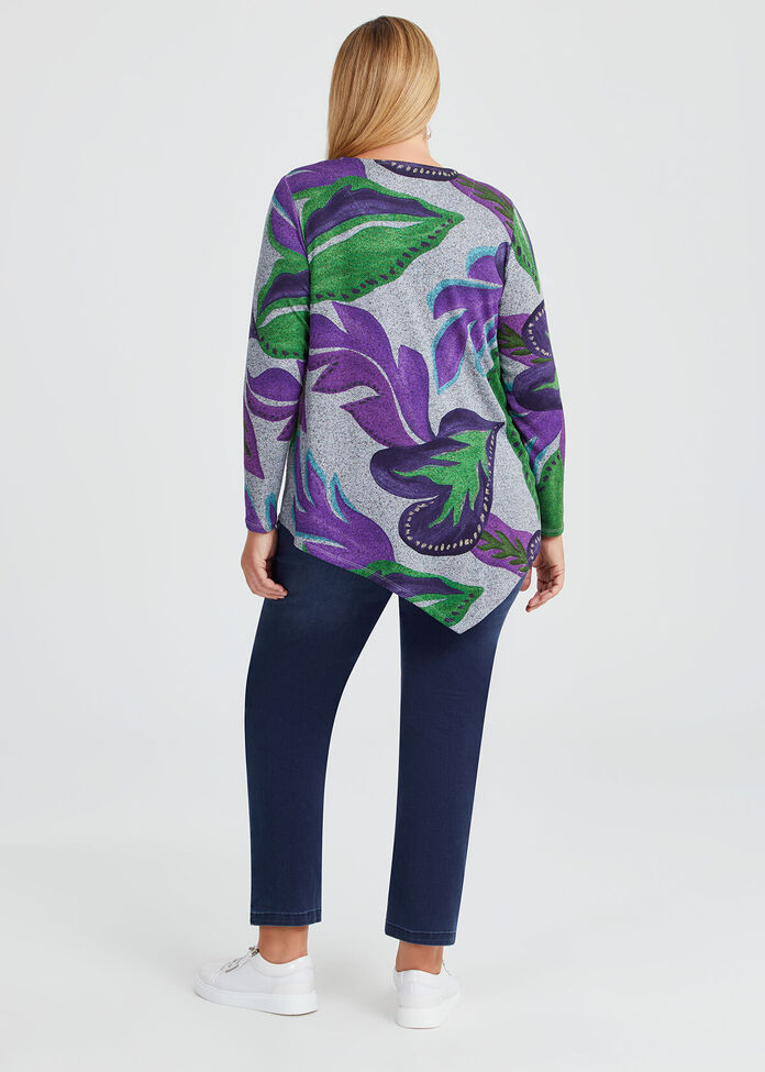 Shop Plus Size Bamboo Leaf Print Cosy Top, Multi | Taking Shape NZ