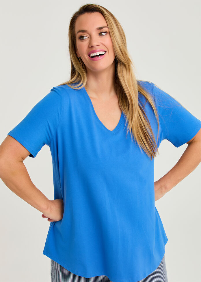 Good Earth Australian Cotton V-neck T-shirt, , hi-res