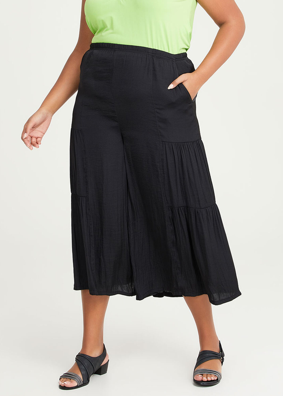 Plus size cropped palazzo pants hotsell