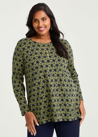 Plus Size Cotton Geometric Flower Top