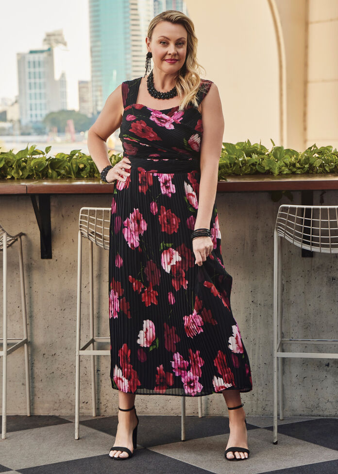 Rosalie Chiffon Outfit