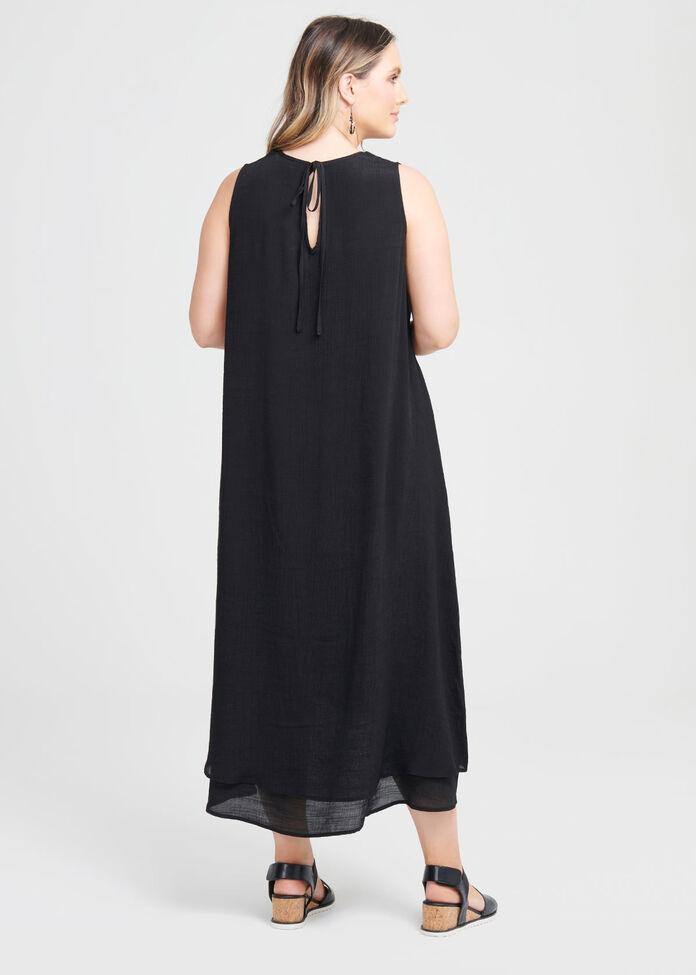 Shop Cross My Heart Maxi Dress in Black in sizes 12 to 30 | Taking Shape UK