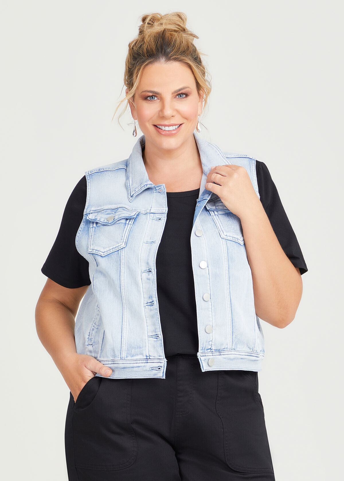 Agnes Orinda Women's Plus Size Jean Raw Hem Button Down Sleeveless Crop Denim  Vest Blue 2x : Target