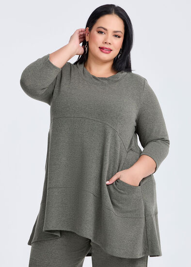 Plus Size Snug Pocket Tunic