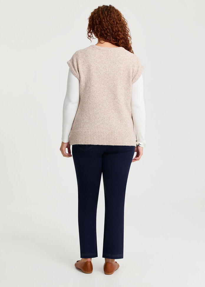 Shop Plus Size Cable Knit V-neck Vest, White | Taking Shape AU