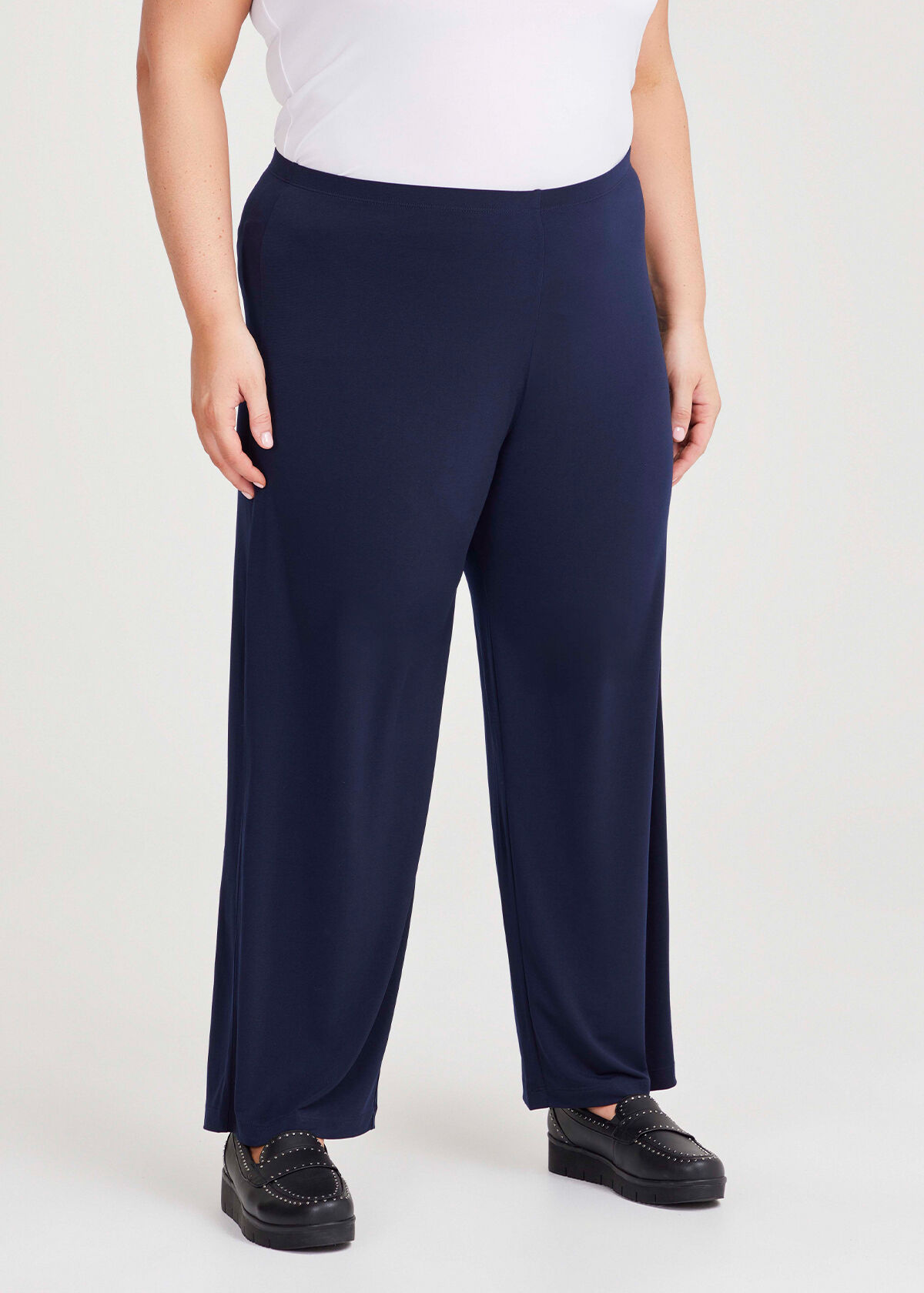 Plus size clothing clearance sale uk store