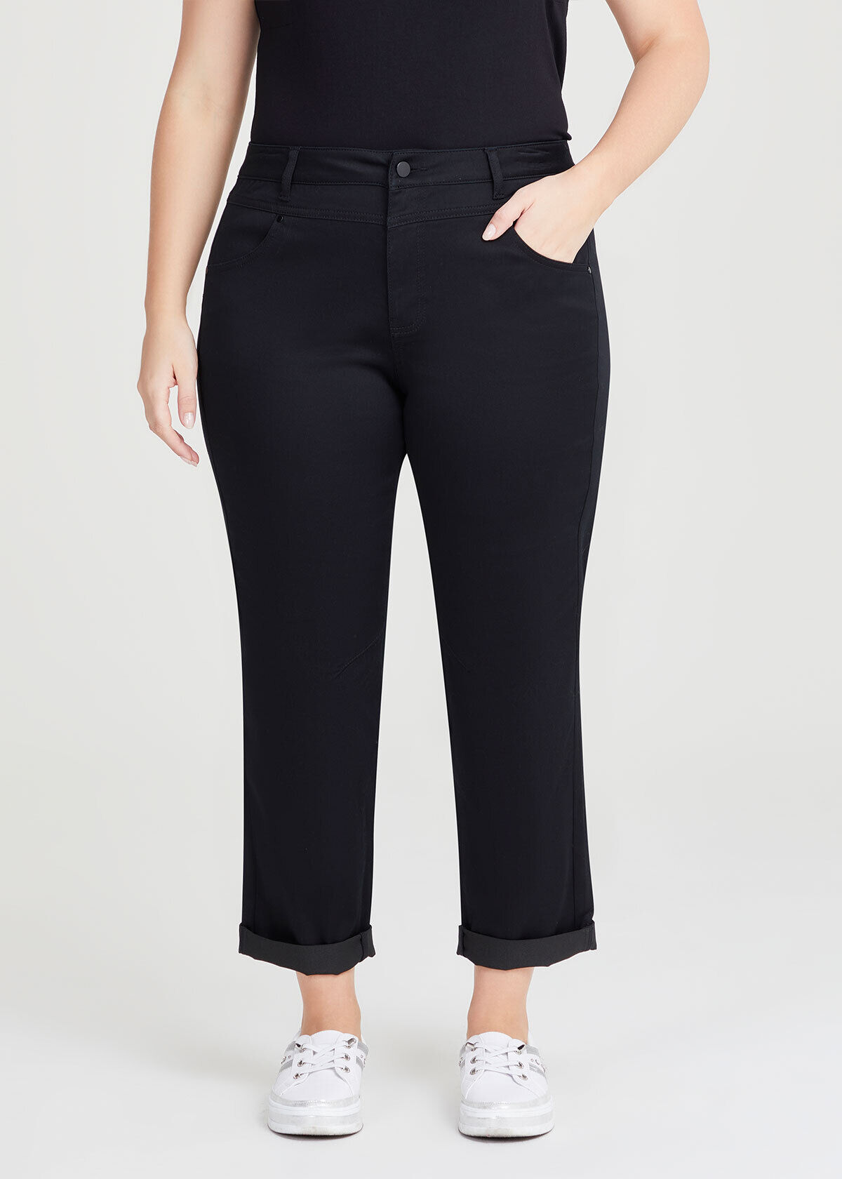 Plus size black cropped jeans hotsell