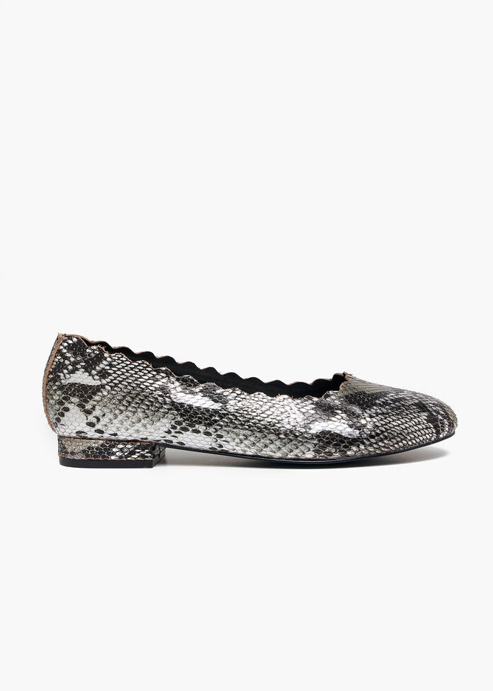 Shop Lily Leather Ballet Flat | Wide Fit Shoes | Taking Shape AU