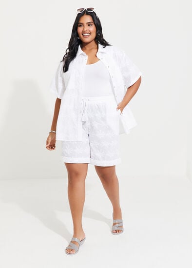 Plus Size Cotton Palm Embroidered Short