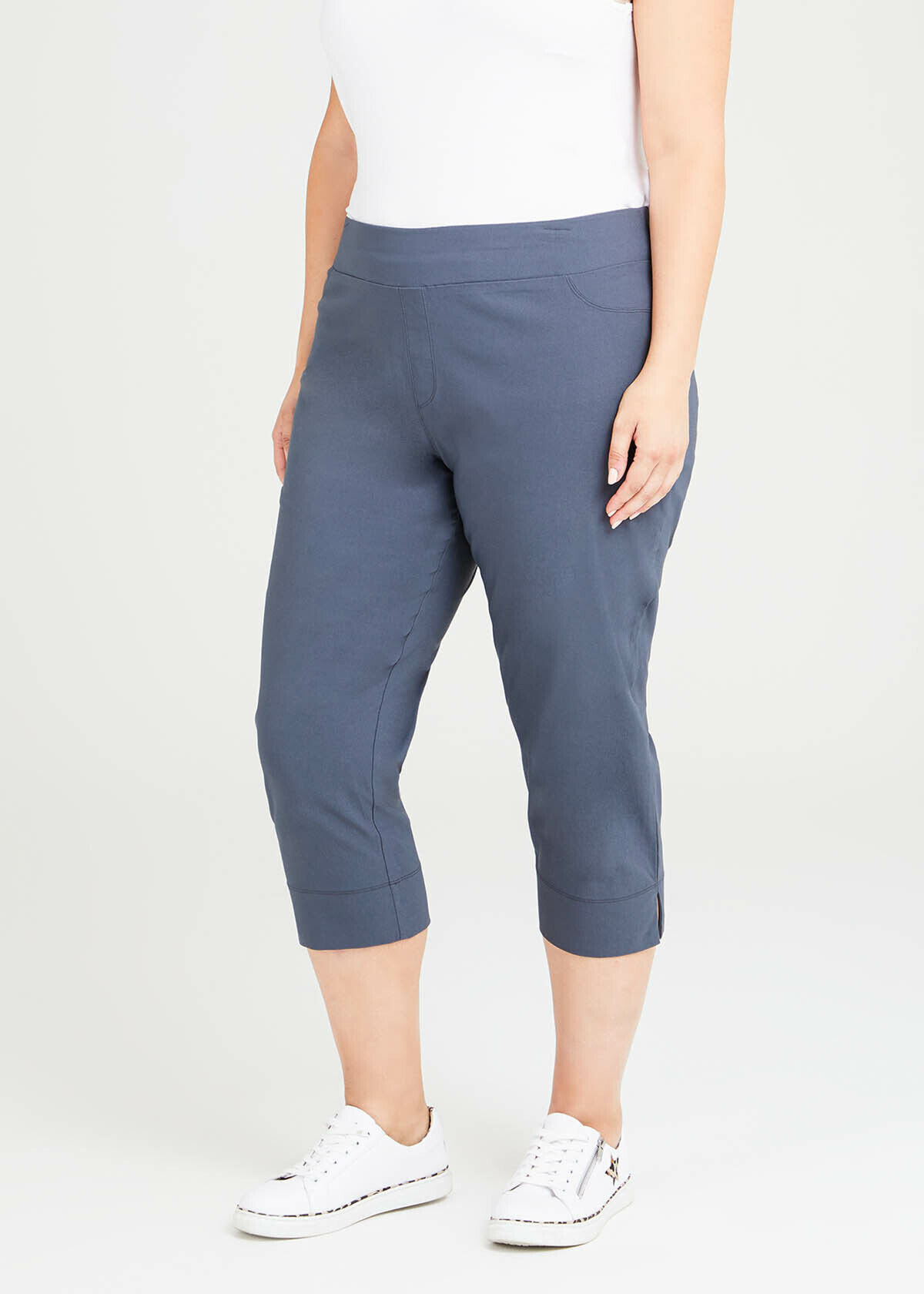 Size 18 capris deals