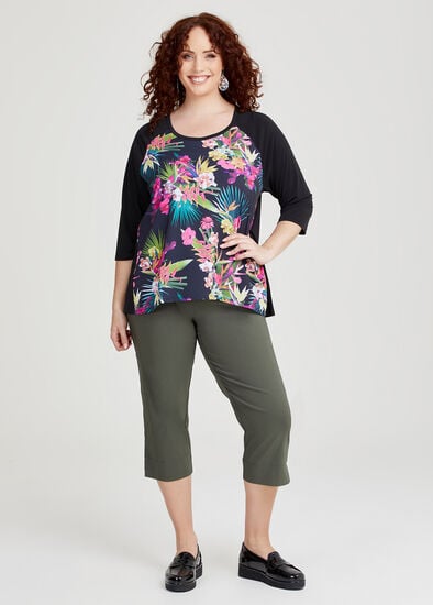 Plus Size Expose Split Hem Crop Pant