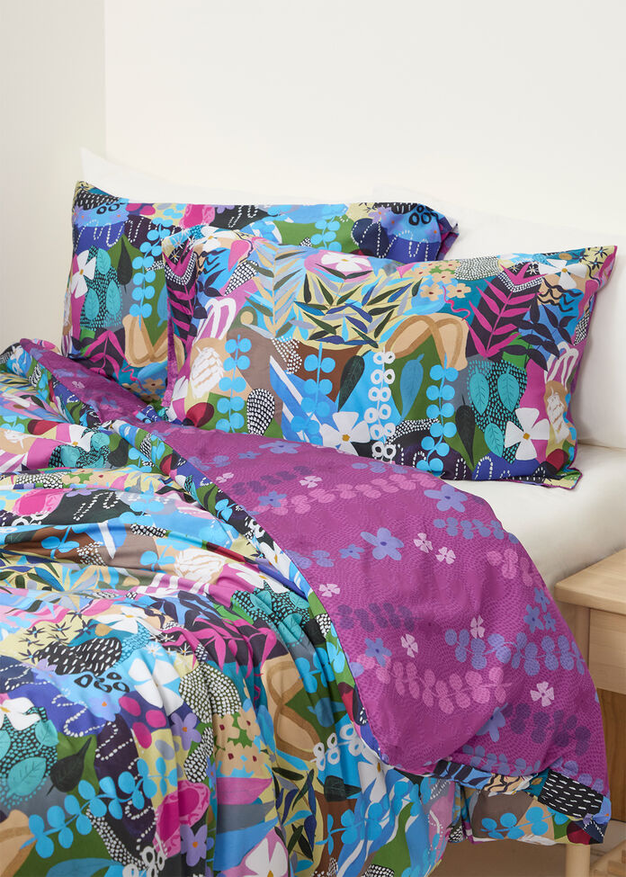 Joan Blond Reversible King Quilt Cover Set, , hi-res