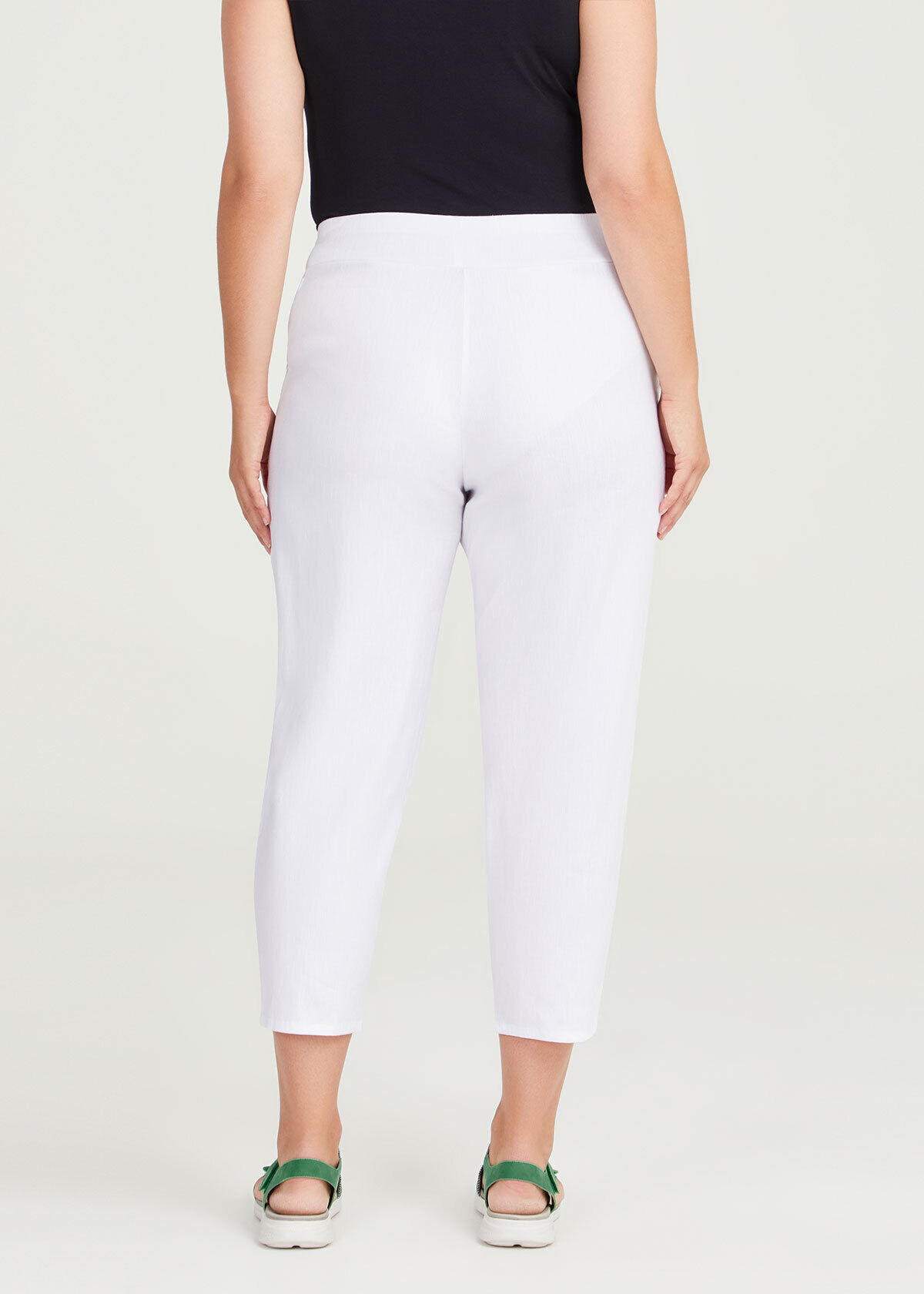 White plus deals size crop pants