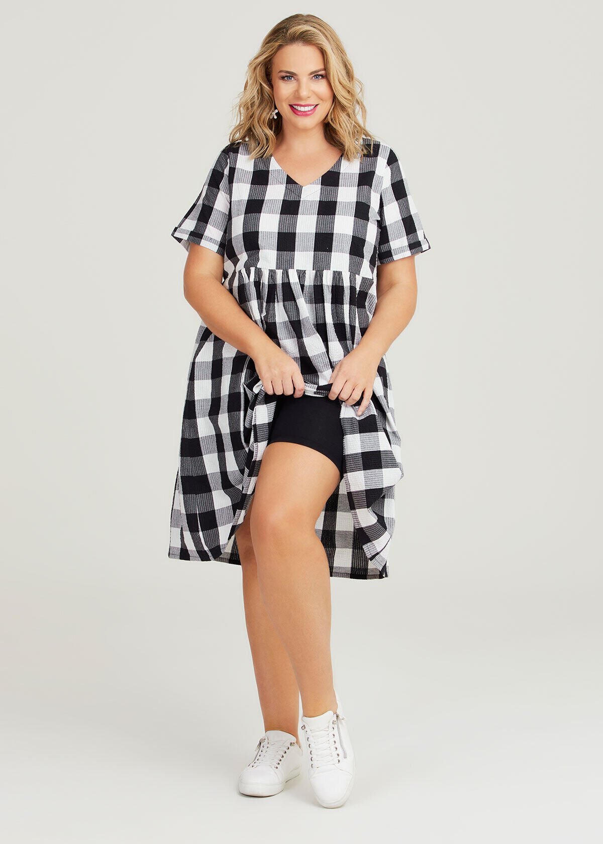 Plus size black and white checkered dress new arrivals
