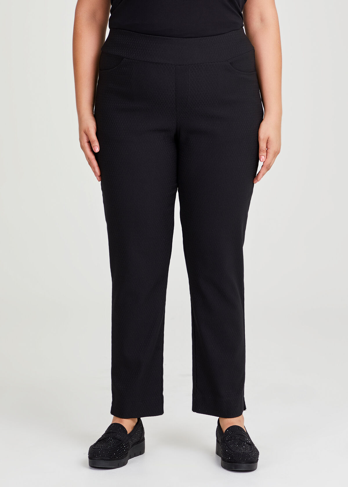Plus Size Work Wear - Plus Size Professional Outfit #plussizeworkoutfit |  Stretch work pants, Work pants women, Professional outfits