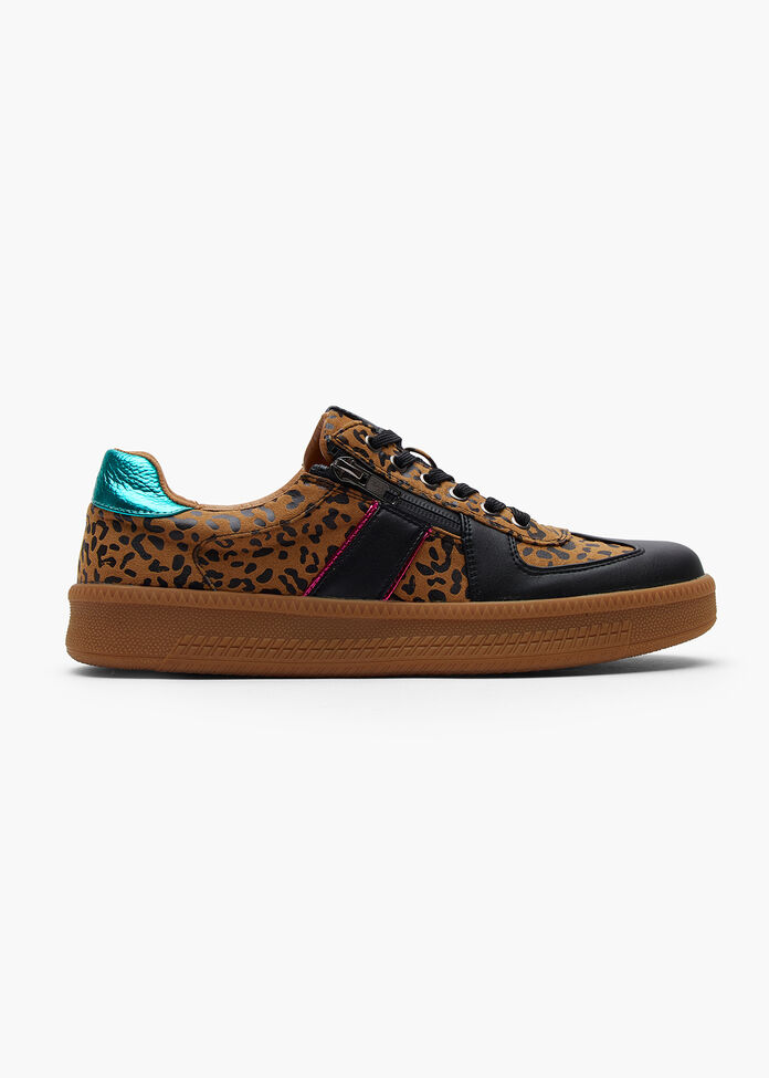 Aurora Zip Sneaker, , hi-res