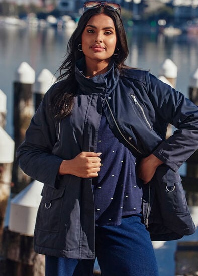 Plus Size Spot V-neck Jumper