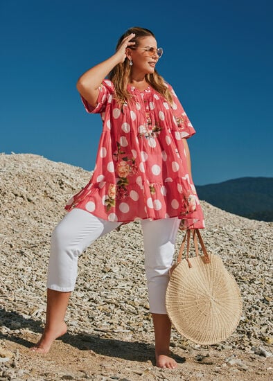 Plus Size The Best Friend Capri Jegging