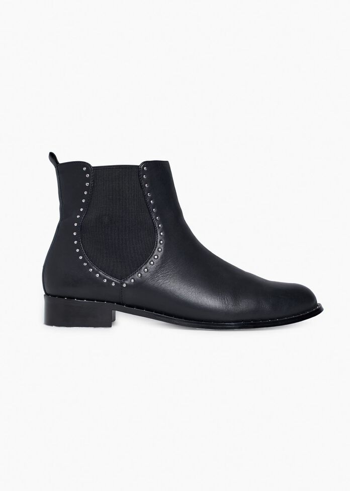 Shop Sophie Stud Leather Boot | Comfortable Shoes | Taking Shape AU