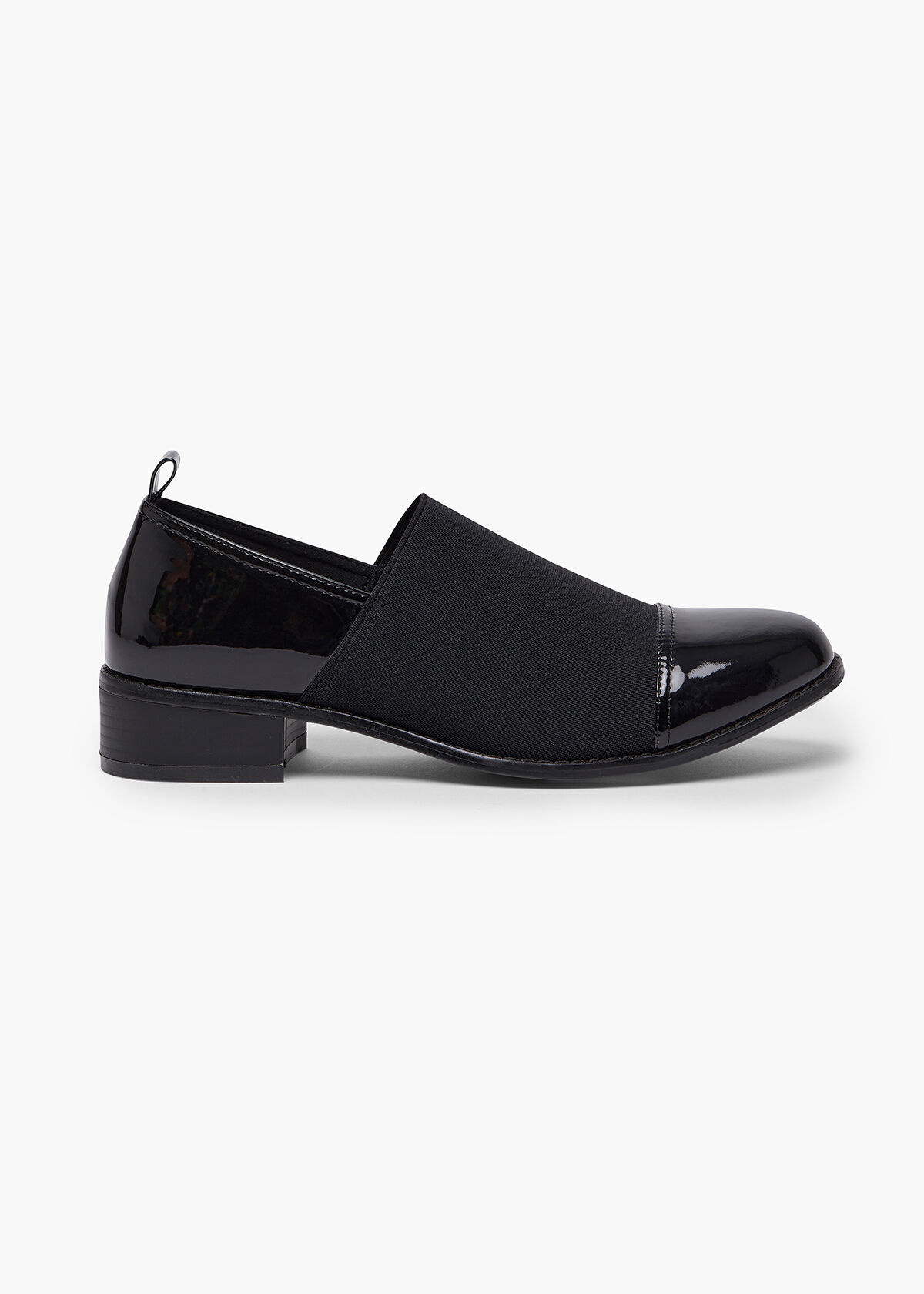Elastic Panel Patent Shoe