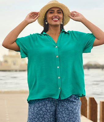 Shop Plus Size Expose Split Hem Crop Pant, Green | Taking Shape AU