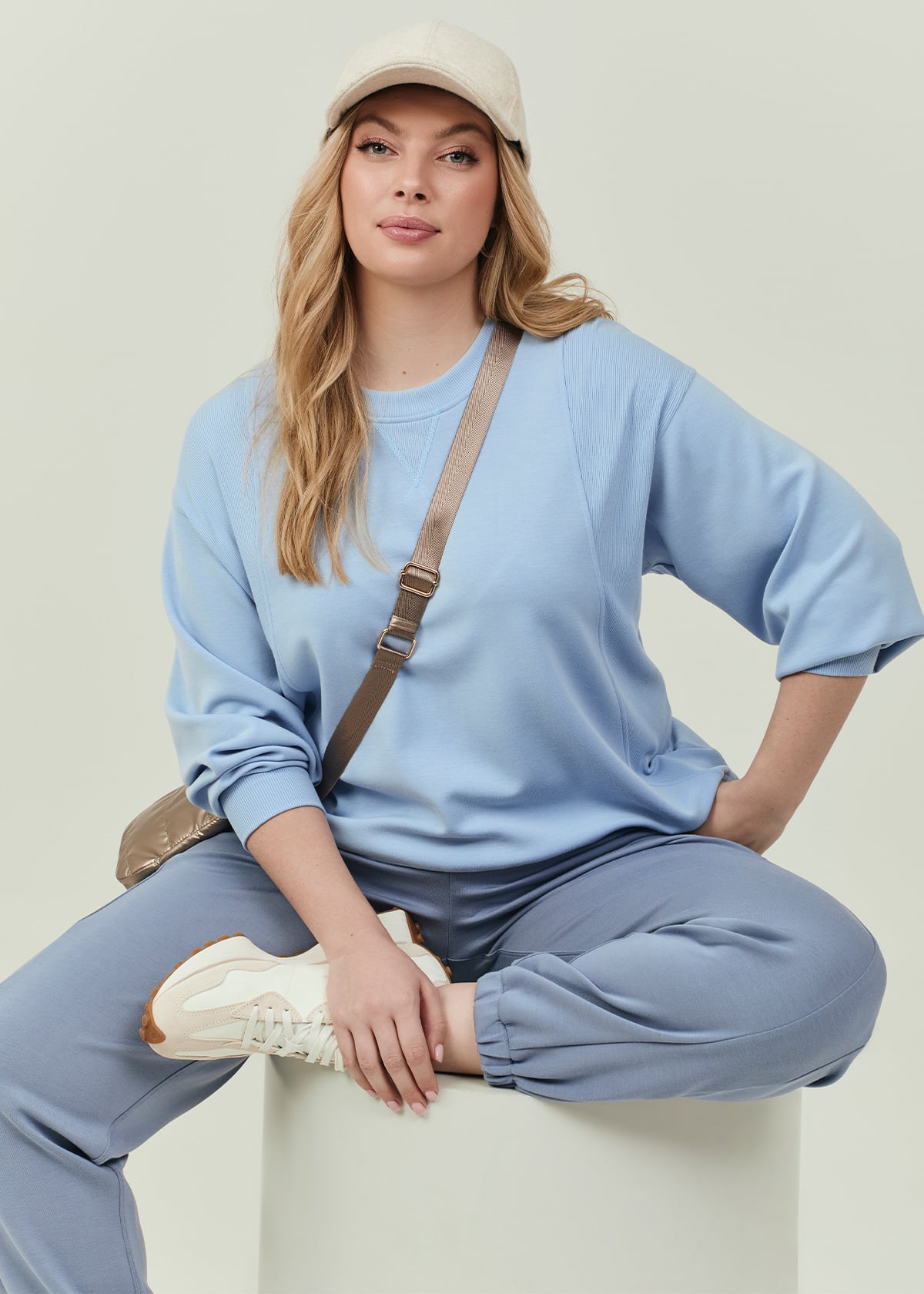 Luxe Touch Rib Detail Sweatshirt