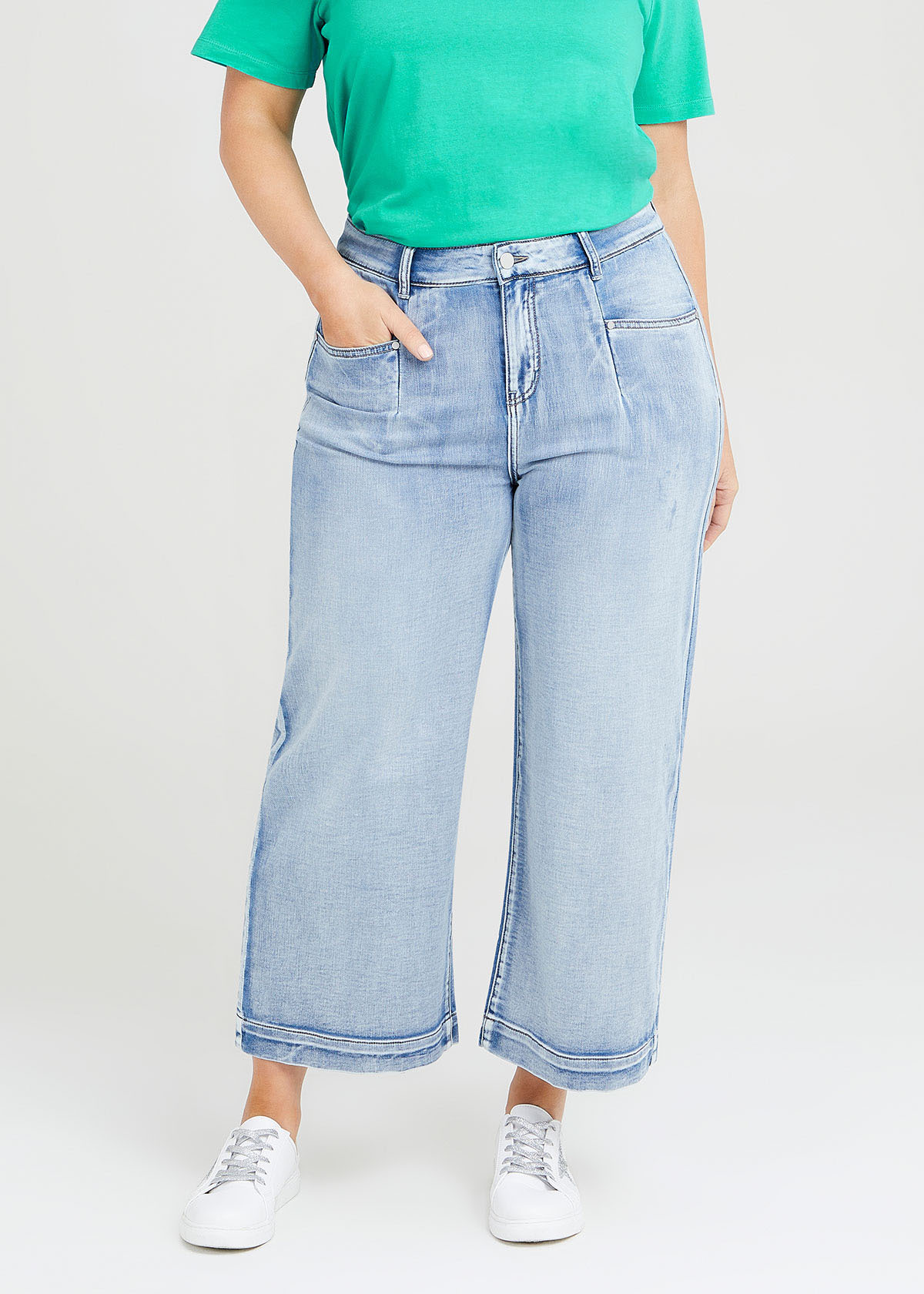 Shop Plus Size Pocket Detail Wide Leg Jean in Blue | Sizes 12-30 ...