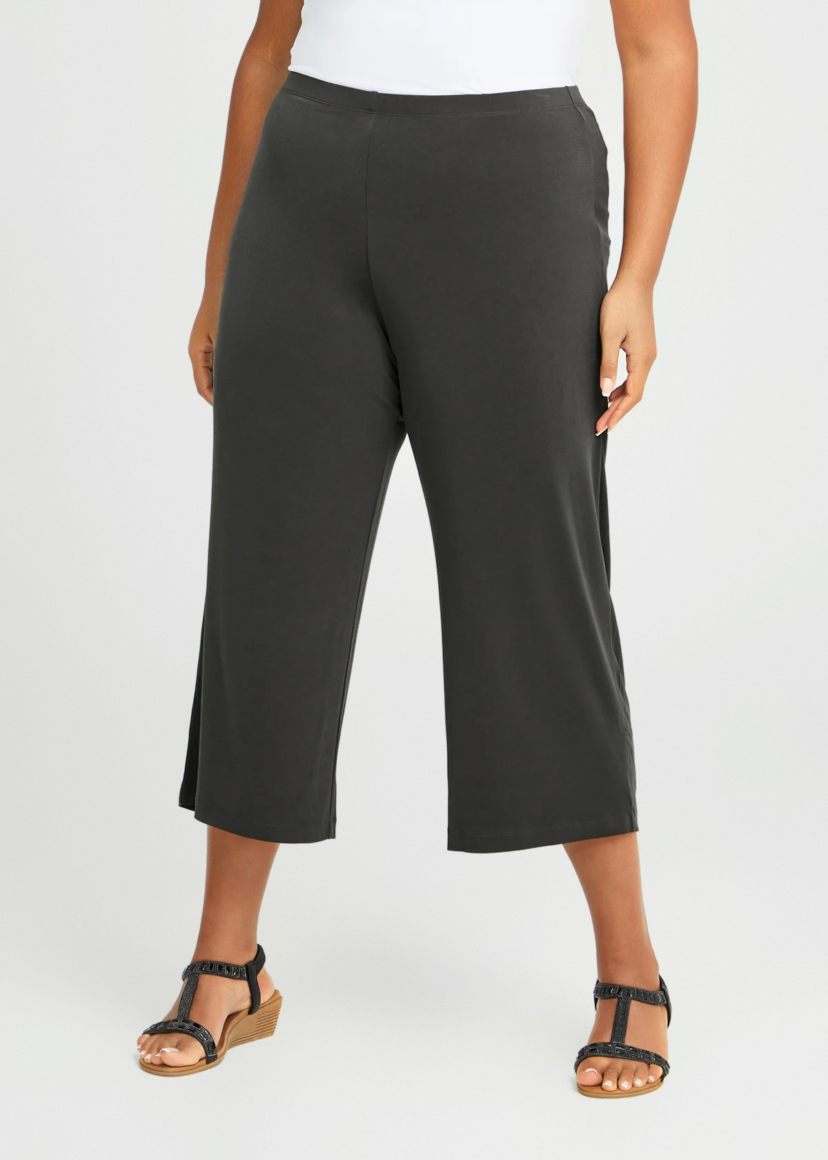 Shop Plus Size Luna Culotte Pant in Black | Taking Shape AU