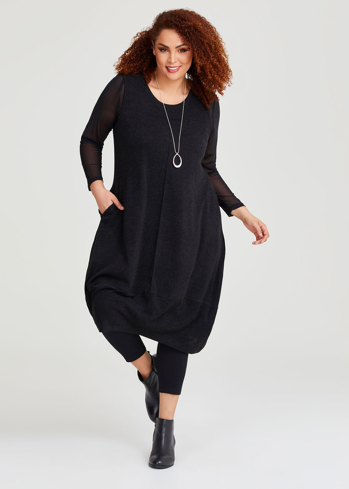 Shop Plus Size Enthuse Halo Dress in Black | Taking Shape NZ