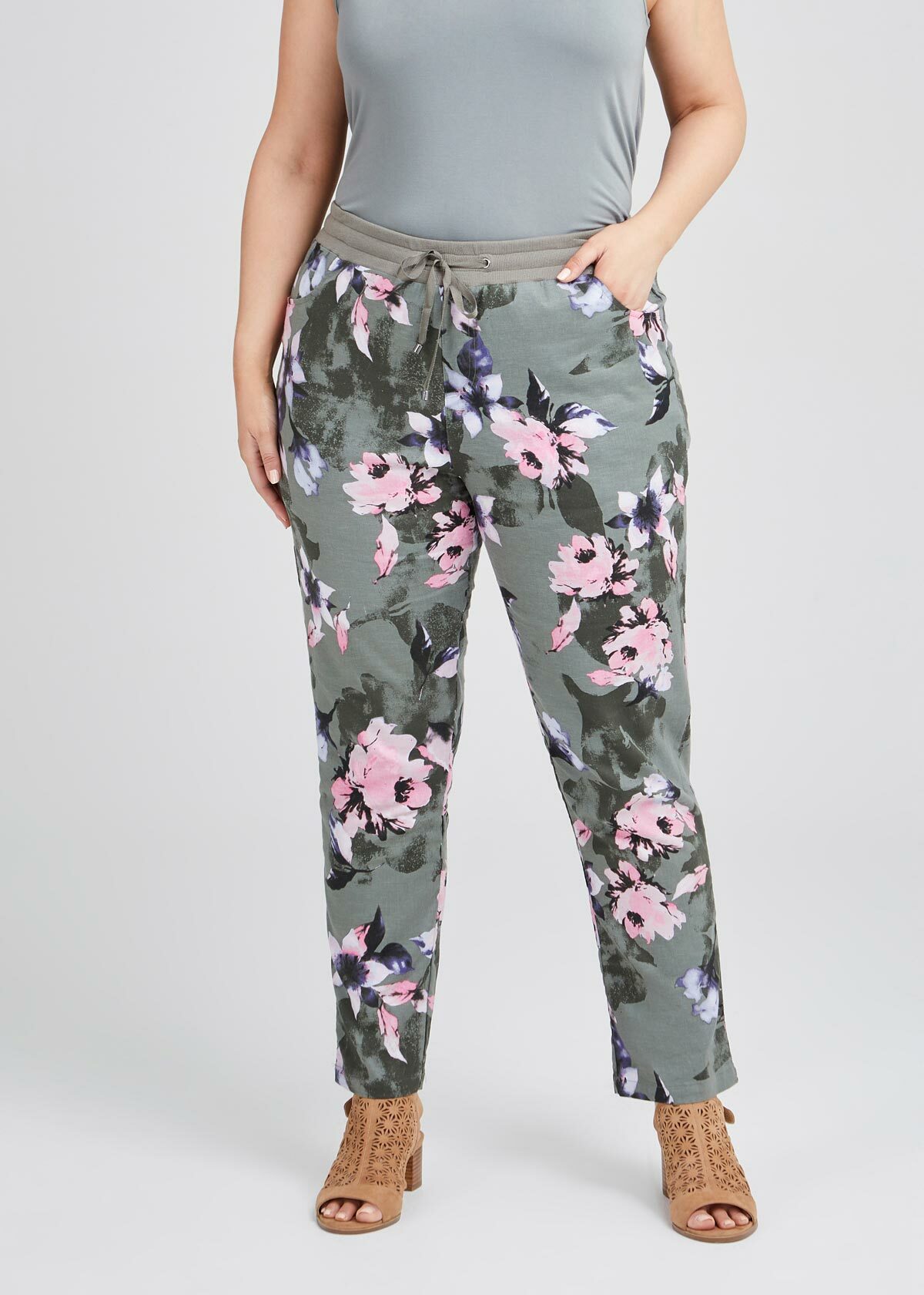Shop Plus Size Floral Stretch Linen Pant in Print Taking Shape AU