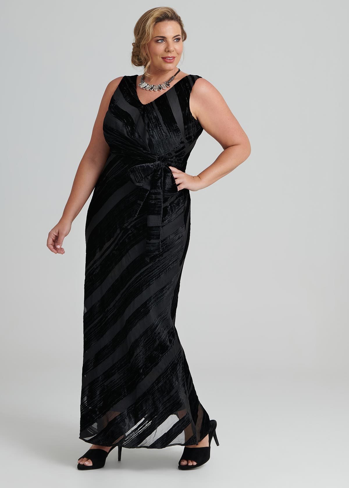 Shop Glamour Velvet Maxi Dress in Black, Sizes 12-30 | Taking Shape AU