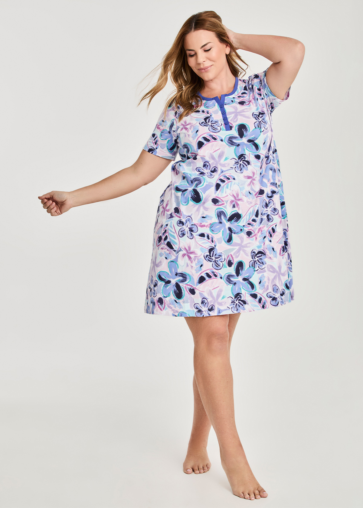 Shop Plus Size Australian Cotton Iris Nightie, Multi | Taking Shape NZ