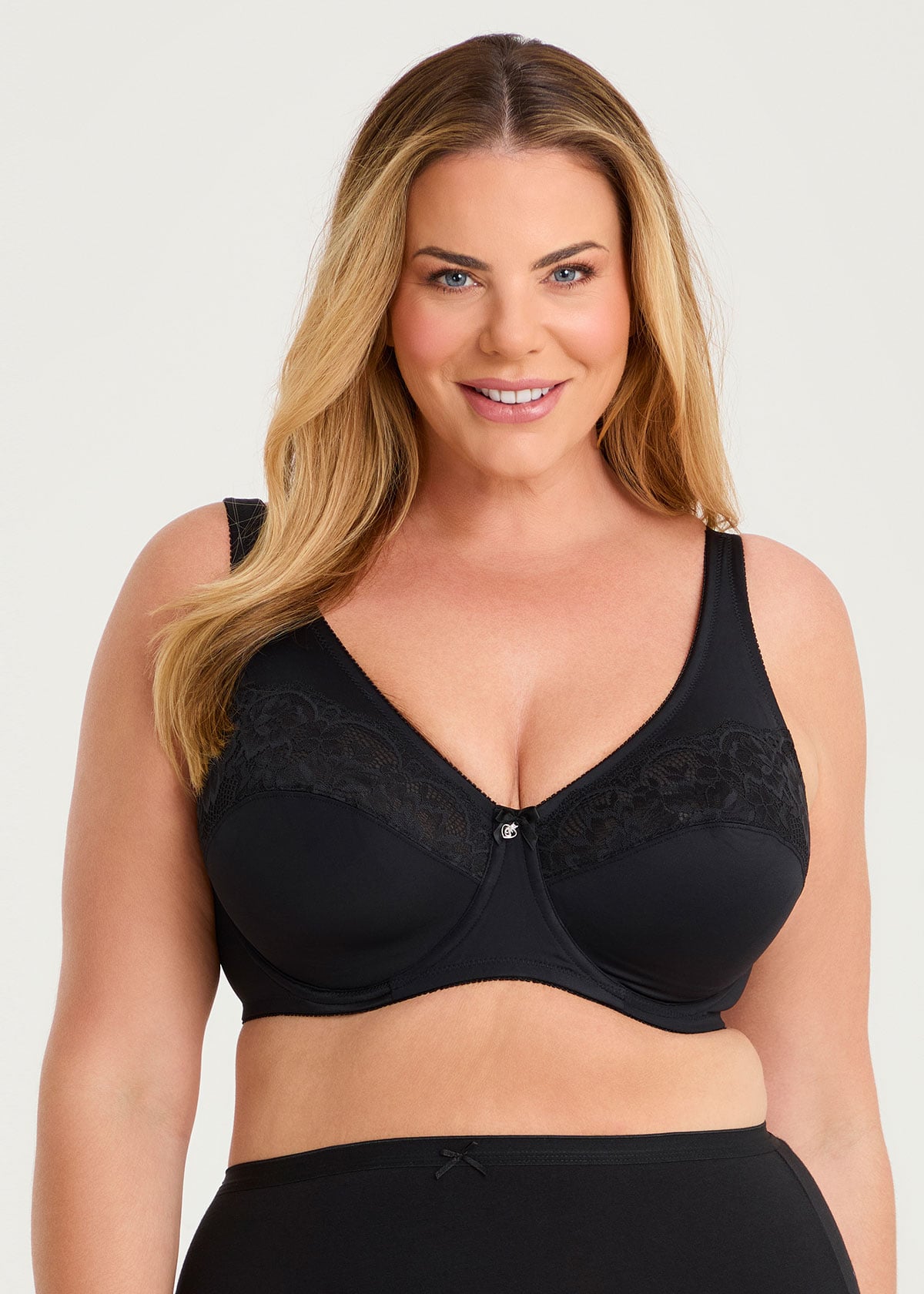 Taking Shape Underwire Lace T-shirt Bra Size 20C in Black - Plus Size Women's